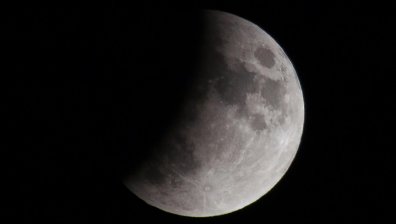 Слънчево затъмнение на 30 април, от България ще наблюдаваме лунното на 30 май