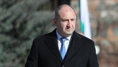 Радев: Еврозоната и Шенген са стратегическа цел за България