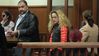 Спецпрокуратурата поиска отмяна на домашния арест за Иванчева и Петрова