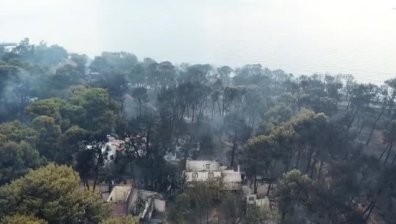 Вълна от съпричастност и финансова помощ за Гърция след ужаса
