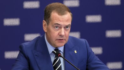 Медведев: Зеленски може да се прецака, самоубивайки се страхливо