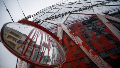 Шестима обвинени за безредиците пред Дома на Европа