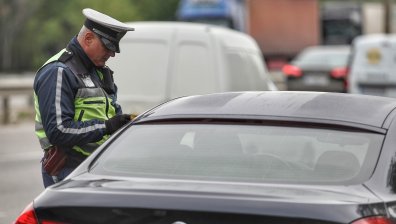 Над 40 шофьори тръгнали на път за празниците след алкохол или наркотици