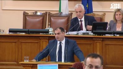 Дебатите по вота на недоверие приключиха в рекордно кратък срок