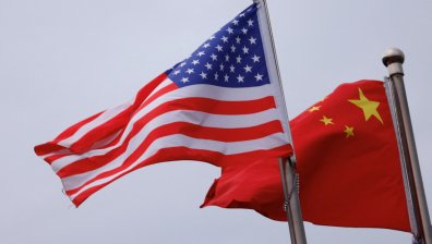 Китай отвърна на САЩ с мита върху американски стоки до 84%