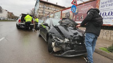 Един загинал и 18 ранени при ПТП-та през денонощието