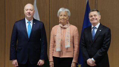 Росен Желязков обсъди бъдещето на България в Еврозоната с Лагард и Донаху