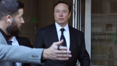 От 1 април: Който не е платил за синя значка за Twitter, ще я загуби