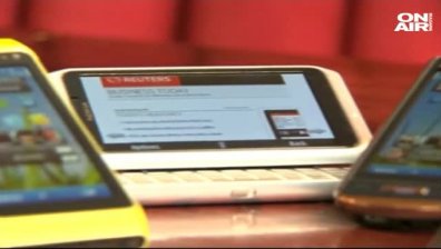 Силен спад на нетните продажби на Nokia 