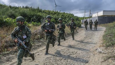 Опасно близо - Китай провежда военно учение до Тайван