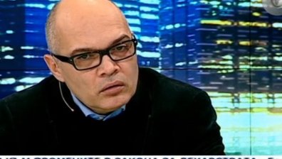 Тихомир Безлов: Бареков е замислен като катализатор