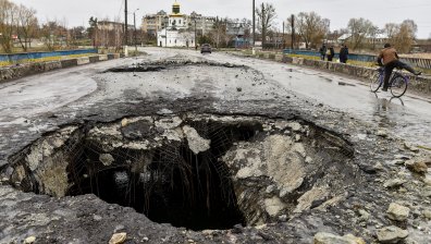 Украйна зове: Необходимо е цивилните да напуснат Луганска област