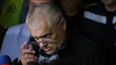 Защо шофьорът изпуска контрол над злополучния автобус?