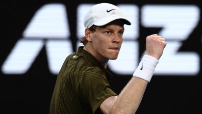 Синер продължава убедително защитата на титлата от Australian Open