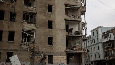 Мащабна руска атака с дронове в Киев, най-малко трима са убити