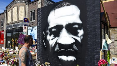 Определиха гаранция от $1 млн. за бившия полицай, убил Джордж Флойд