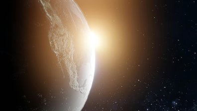 Очакват ни повече магнитни бури и мощна слънчева радиация през 2025 г.