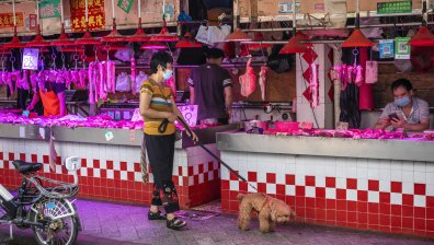 Китай: Коронавирусът не е дошъл от пазара в Ухан