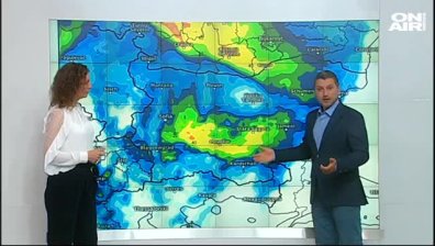 Жълт код за интензивни валежи и бури в 10 области у нас