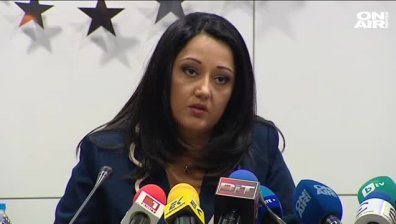 Лиляна Павлова: Служебният кабинет саботира следващото правителство