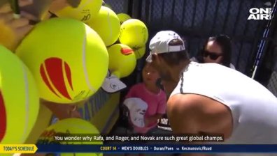 Рафаел Надал спаси момче от смазване при среща с феновете