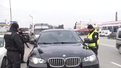 Арести и претърсвания в ромските махали на Враца и Видин