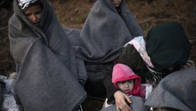Деца-мигранти ще бъдат евакуирани у нас от гръцките острови