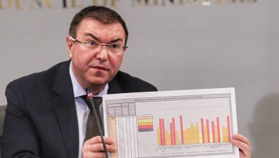 Министър Ангелов: Всички сбъркахме, надеждата идва с ваксините