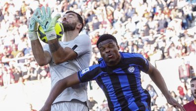 "Интер" превзе "Олимпико" и поне временно излезе трети в Италия
