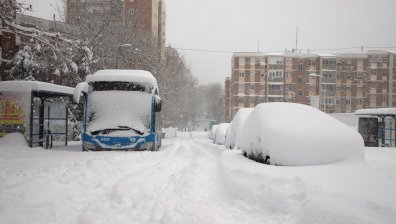 Снежната буря в Мадрид взе три жертви, невиждан студ в Северна Испания