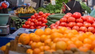 Какво се случва с цените на храните, има ли спекула и как ще се отрази еврото?