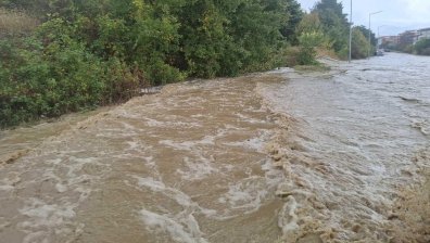 Село Митино е под вода от след скъсана стена на частен язовир