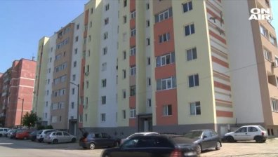 Заловиха ало-измамник в крачка - тъкмо обирал 81-годишна жена