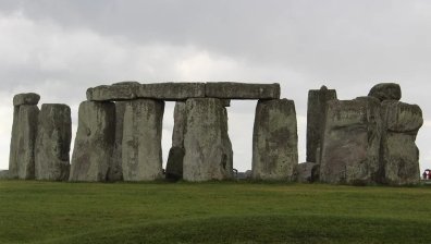 ЮНЕСКО: Стоунхендж може да загуби статута си на световното наследство