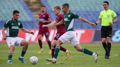 "Септември" удари "Пирин" по пътя към спасението