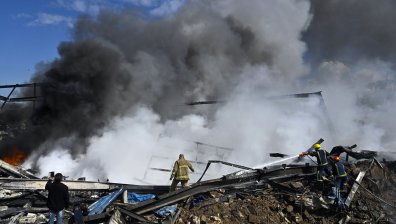 Израелски удар в Южен Ливан уби висш командир на "Хизбула"