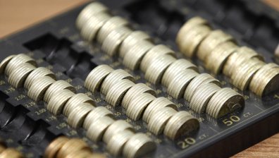 От 20 на 40 лв. дневно - обсъждат двойно увеличение на командировъчните