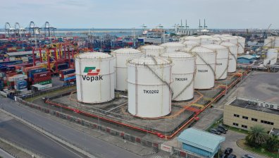 Полша скъсва енергийната си зависимост с Русия: Спира вноса на петрол до края на 2022 г.