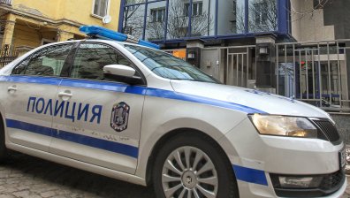 Спипаха с два вида наркотици шофьорка на такси в Кюстендил