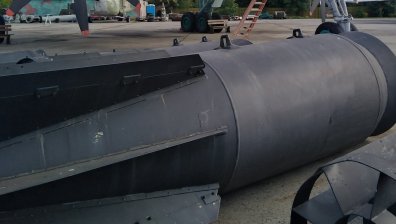 Водолази взривиха на морското дъно открита случайно авиобомба (+ВИДЕО)