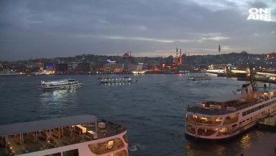 Уволниха със закон над 18 хиляди държавни служители в Турция