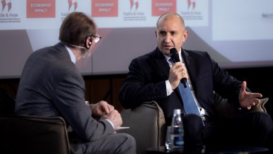 Радев: Ако управляващите целят повече власт, няма да излезе нищо продуктивно