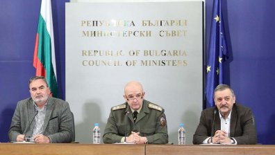 След 100 дни брифинги: Каква е равносметката?