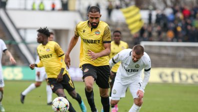 "Ботев" (Пд) стартира безплатни тренировки за деца в неравностойно положение