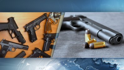 Задържаха шестима от престъпна група за оръжия и наркотици