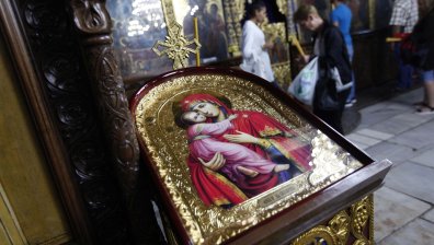 На 2 юли отправяме молитвите си към Света Богородица
