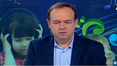 Христо Монов: Децата прегряват още в училище