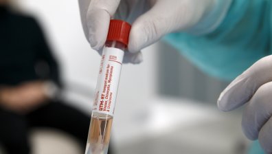 Новородено бебе във Великобритания бе диагностицирано с коронавирус 