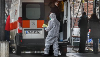 Още 56 души починаха, Ковид-19 погуби момиче на 23 г. и жена на 32 г.