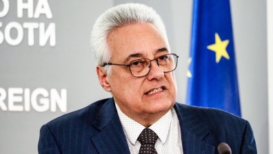 Марин Райков за нотата от Иран: България не е във война, над страната ни не летят бойни самолети